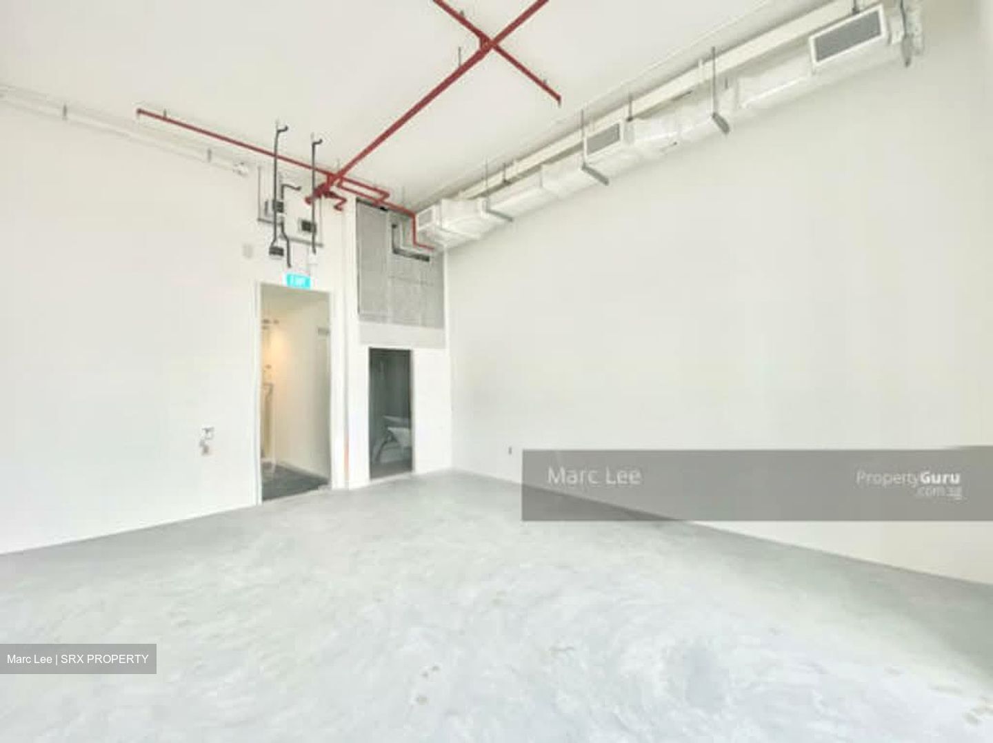 Centrium Square (D8), Office #576551341